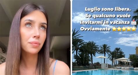 Michelle Comi svergina un 18enne che viene subito